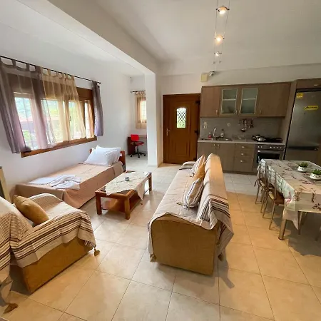 Efi's Apartament Áyios Dhimítrios